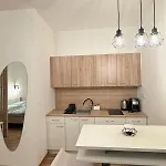 Diamond Apartment *